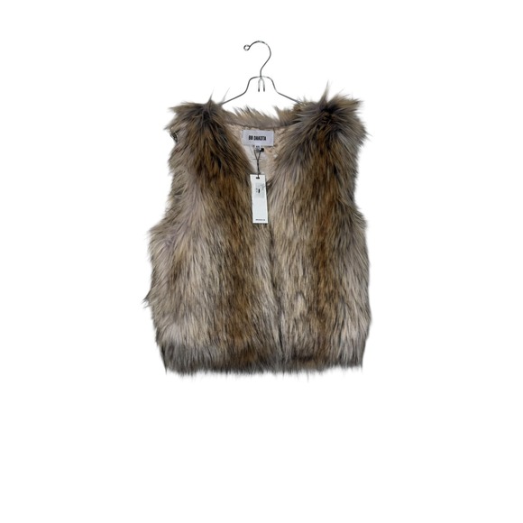 BB Dakota Jackets & Blazers - BB Dakota Womens Vest Sleeveless Faux Fur BJ301730 Bedrock City XS NWT